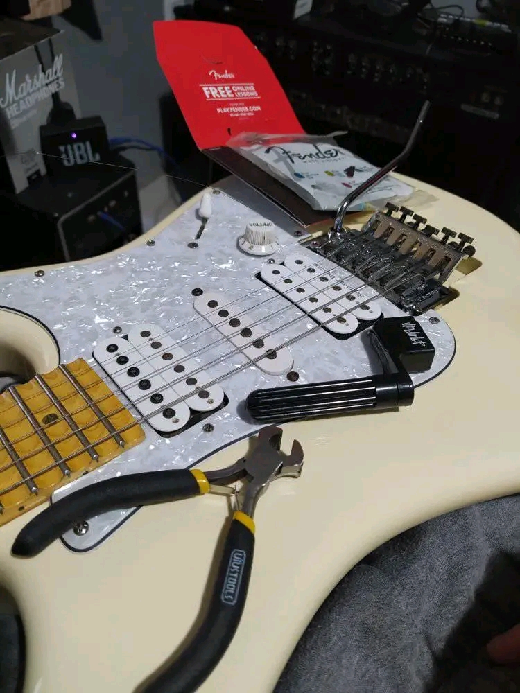 Mantenimiento y calibración de guitarras