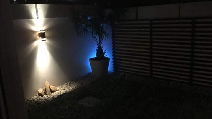 Remodelación de Cocina, Luminarias en Jardín,